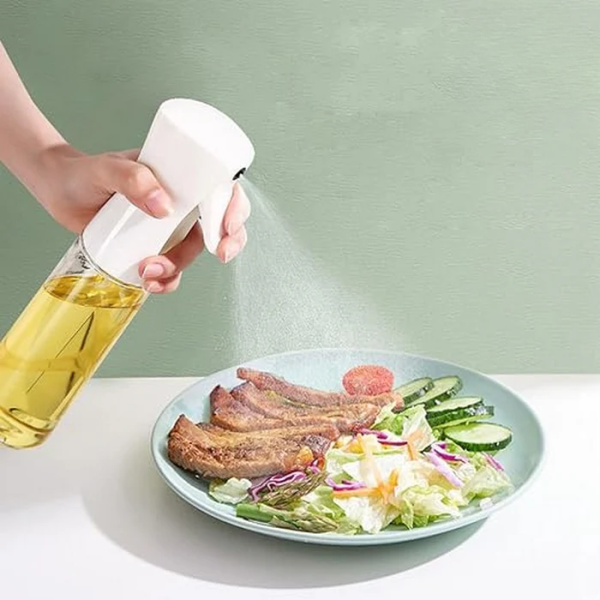 Oil spray bottle
