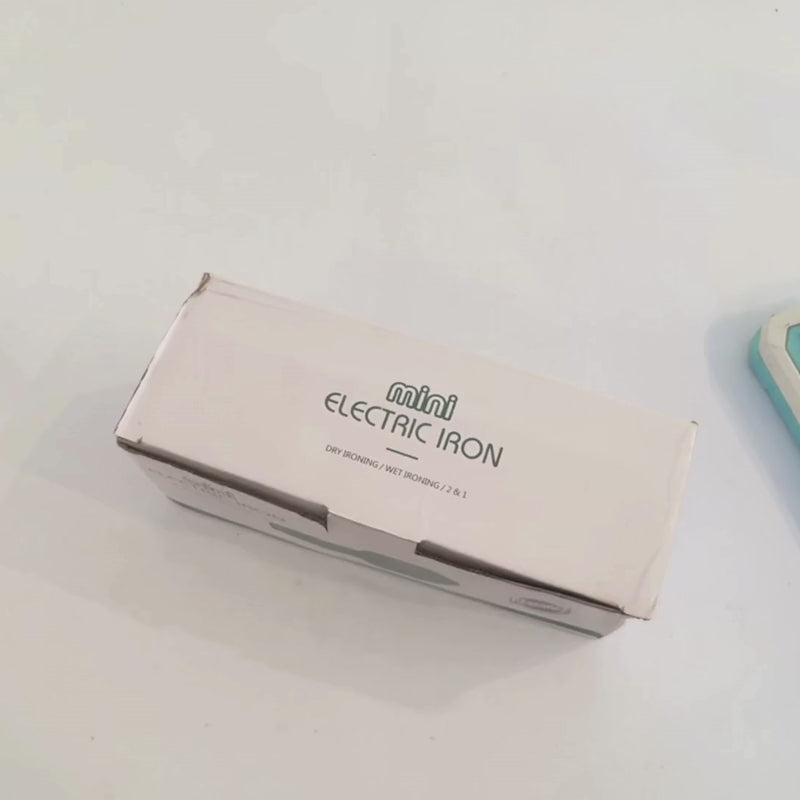 Portable Mini Steam Iron